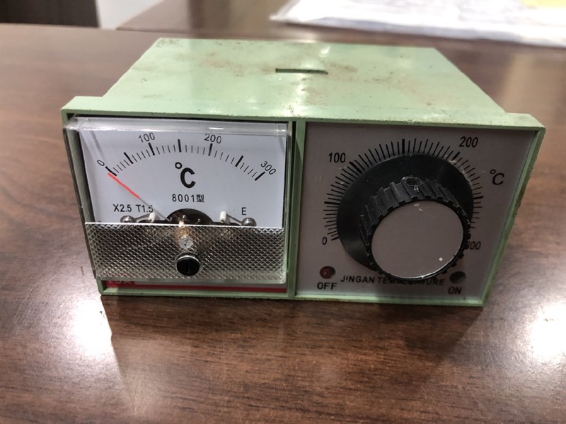 Đồng hồ nhiệt máy hàn liên tục FR900 (đồng hồ ngang) – Chiếc